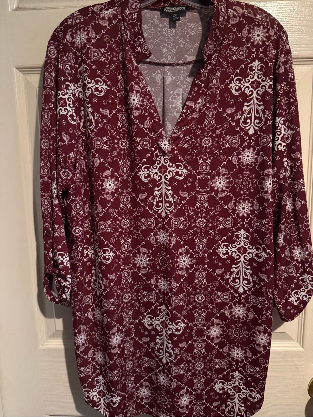Apt. 9 Women's Burgundy Printed V-Neck Tunic Top